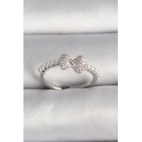 Pirinç Gümüş Renk Zirkon Taşlı Fiyonk İnci Detay Ayarlanabilir Yüzük