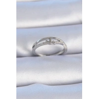 Pirinç Gümüş Renk Zirkon Taşlı Kalp Model Kadın Yüzük