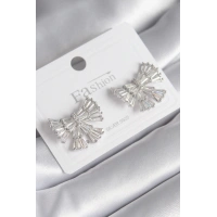 Pirinç Gümüş Renk Zirkon Taşlı Kurdele Model Kadın Küp