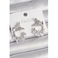 Pirinç Gümüş Renk Zirkon Taşlı Sallantı Detay Kelebek Model Kadın Küpe