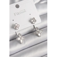 Pirinç Gümüş Renk Zirkon Taşlı Yonca Model Kadın Küpe