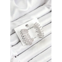 Pirinç Zirkon Taşlı Çoklu Görünümlü Model Gümüş Renk Kadın Küpe