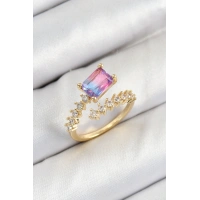 Pirinç Zirkon Taşlı Renkli Model Gold Renk Kadın Yüzük