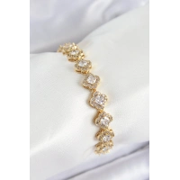 Pirinç Zirkon Taşlı Yonca Baget Model Gold Renk VIP Seri Kadın Bileklik
