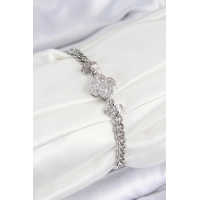 Pirinç Zirkon Taşlı Yonca Model Gümüş Renk Kadın Bileklik