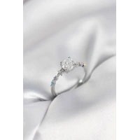 Tek Taş Model Zirkon Taşlı Gümüş Renk Kadın Yüzük