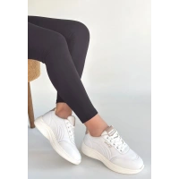 Yejja Beyaz Cilt Bağcıklı Spor Ayakkabı