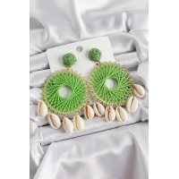 Yeşil Hasır Örgü Sarmal Model Sallantılı Deniz Kabuğu Detaylı Gold Renk Kadın Küpe