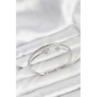 Yonca Model Pirinç Gümüş Renk Kadın Bileklik