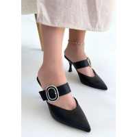 Yote Siyah Cilt Topuklu Terlik