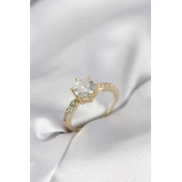 Zirkon Taşlı Tek Taş Model Gold Renk Kadın Yüzük