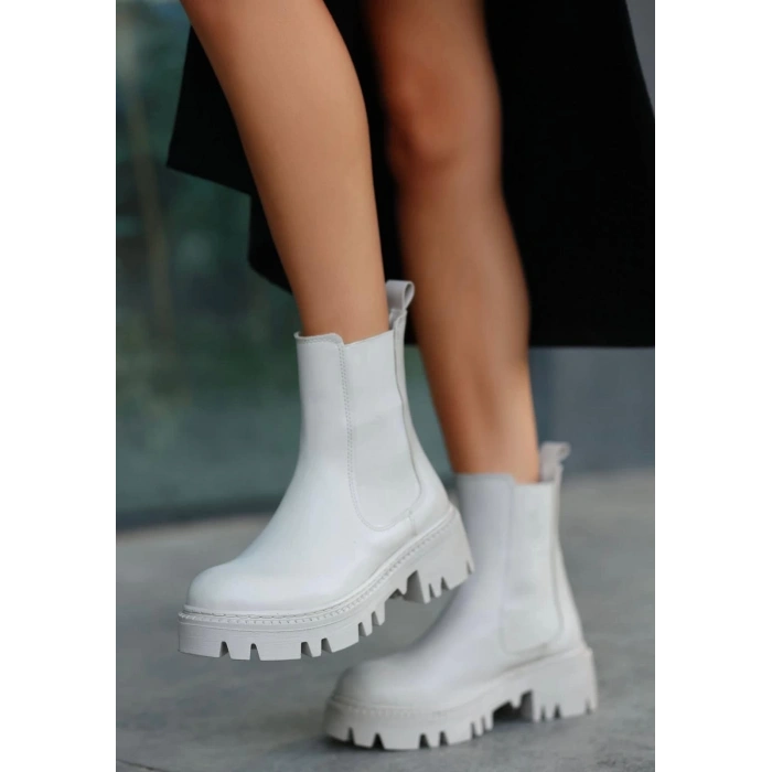 Ninle Bej Cilt Topuklu Bot