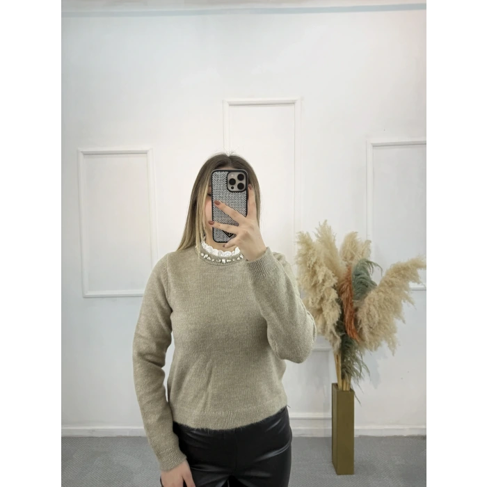 Zugz Yaka Taş Ve Güpürlü Kazak