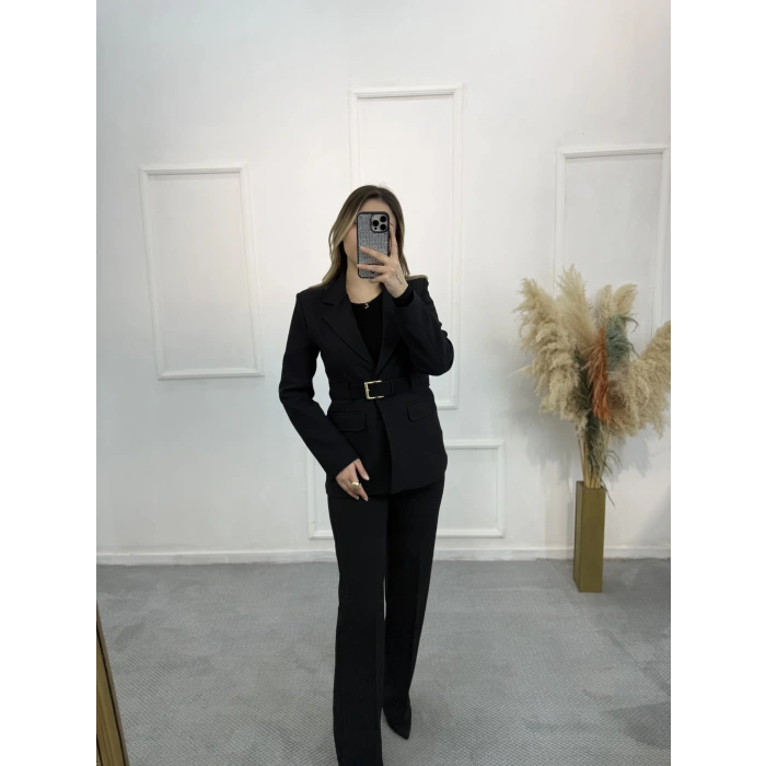 Eldrıtch Kemer Detaylı Blazer İkili Takım