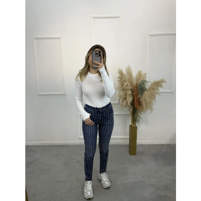 Orj. Marka Boru Paça Çubuk Taşlı Likralı Jean