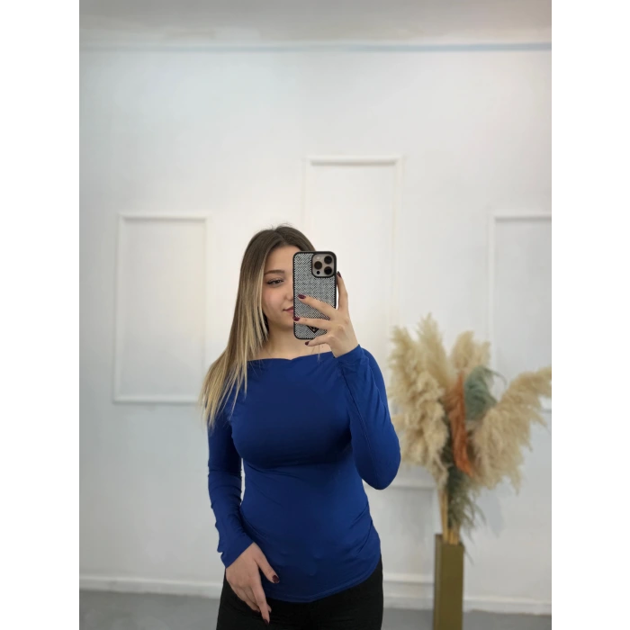 Pytor Degaje Yaka Yan Büzğülü Body