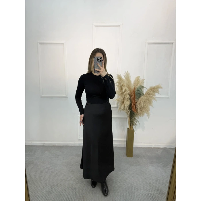 Leisa Pamuk Saten Düz Etek