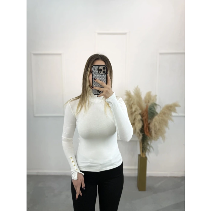 Silove Kol Düğme Detaylı Bluz