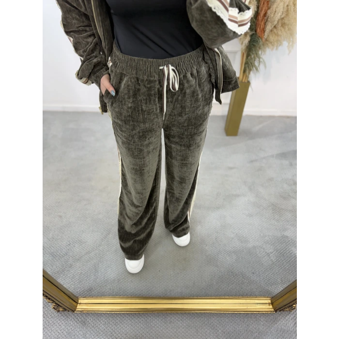 Sitelli Şerit Detaylı Premium İkili Takım