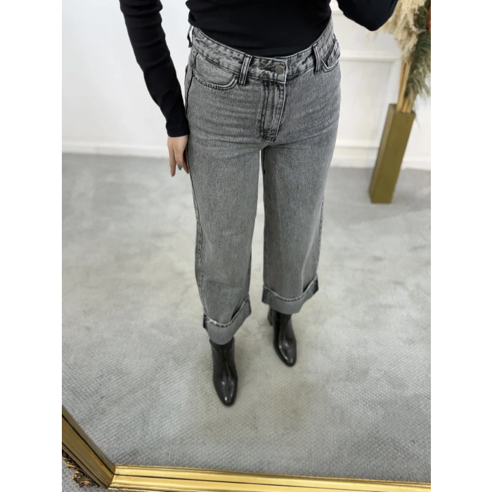 Bera Paça Katlı Likralı Jean