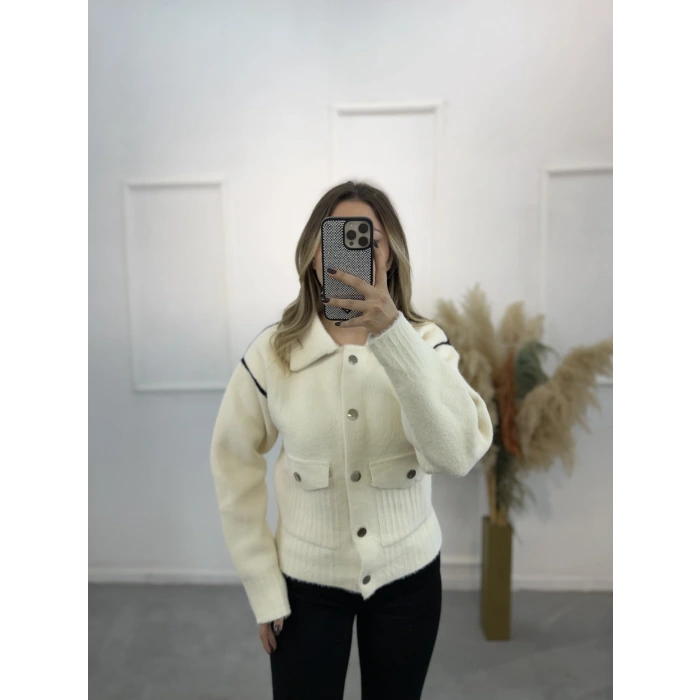 Angora Gömlek Yaka Şeritli Hırka