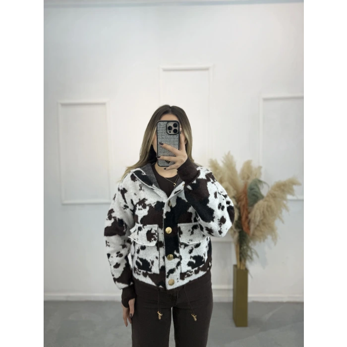 Angora Desenli Kapişonlu Çıtçıt Hırka