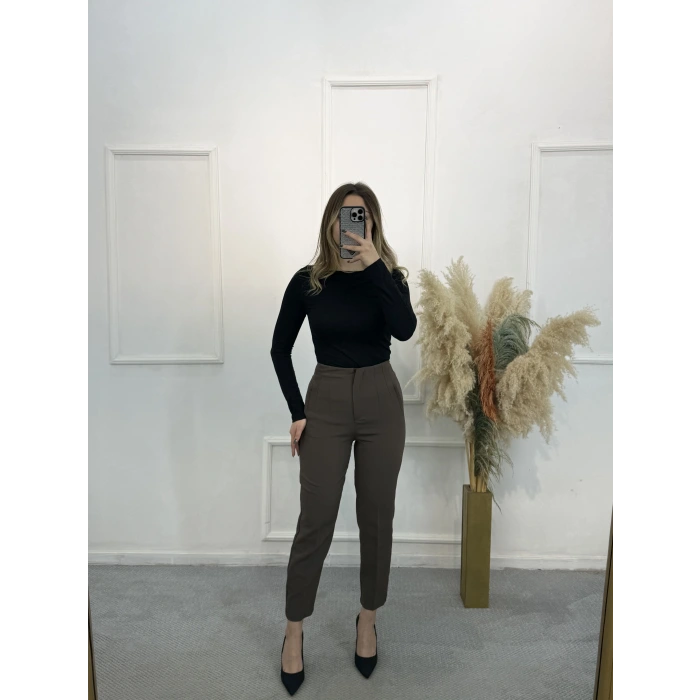 Perry Pensli Havuç Kesim Pantolon