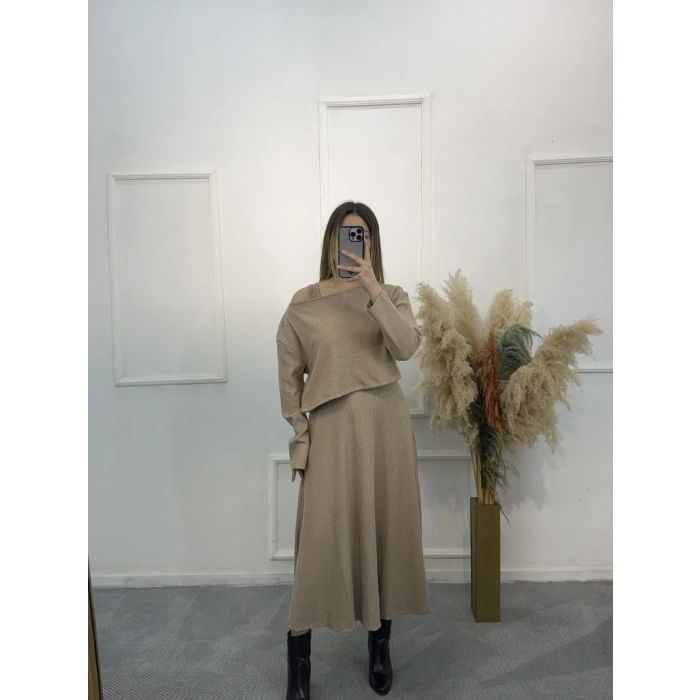 Ceri Kloş Örme Elbise