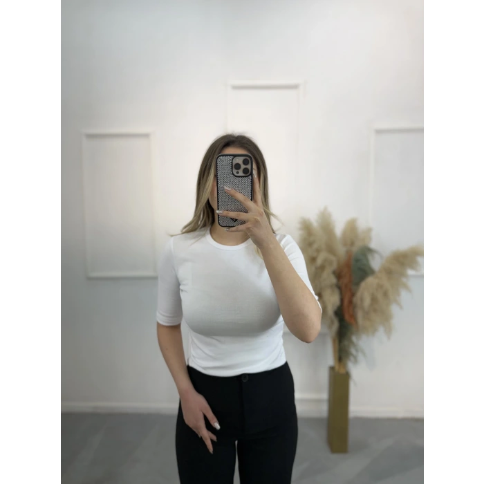 First Bisiklet Yaka Yarım Kol Bluz