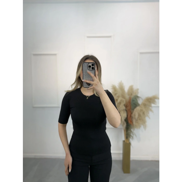 First Bisiklet Yaka Yarım Kol Bluz