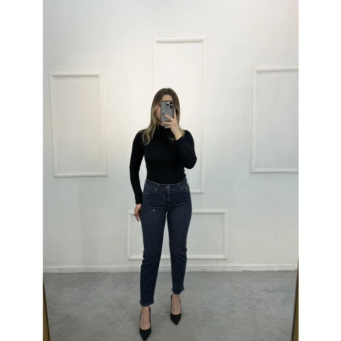 Jast Likralı Dökme Taşlı Mom Jean