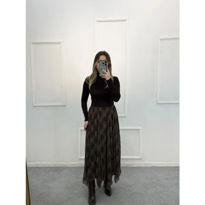 Neyss Çizgi Desenli Asimetrik Etek