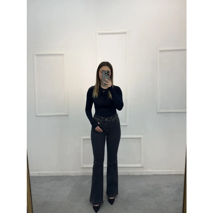 Deaf Likralı Dökme Taşlı İspanyol Jean