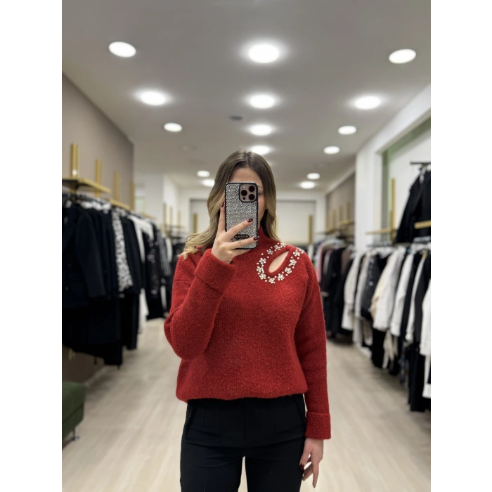 Zeni Omuzu Taş Detaylı Kazak