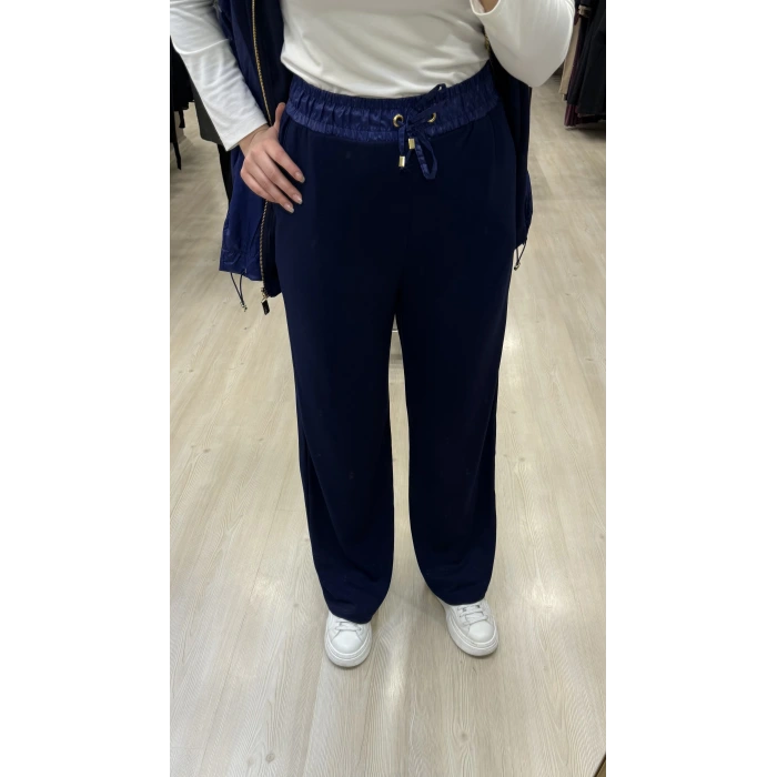 Vure Garni Detaylı Yelekli İkili Takım