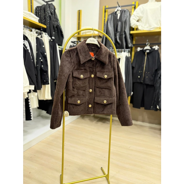 Amber Düğme Ve Cepli Kısak Kürk