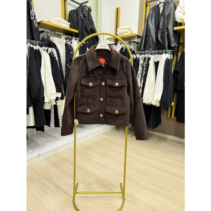 Amber Düğme Ve Cepli Kısak Kürk