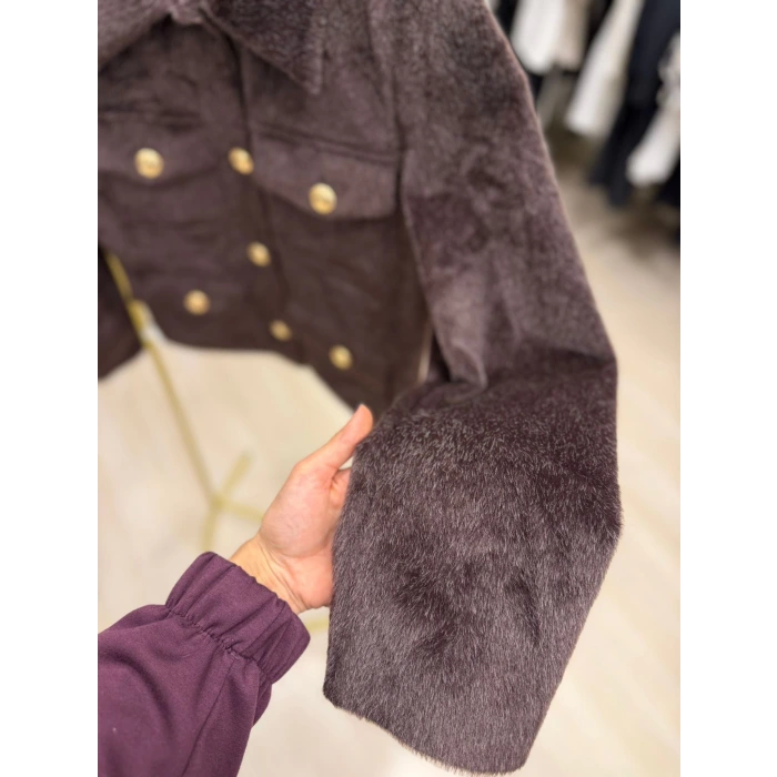 Amber Düğme Ve Cepli Kısak Kürk