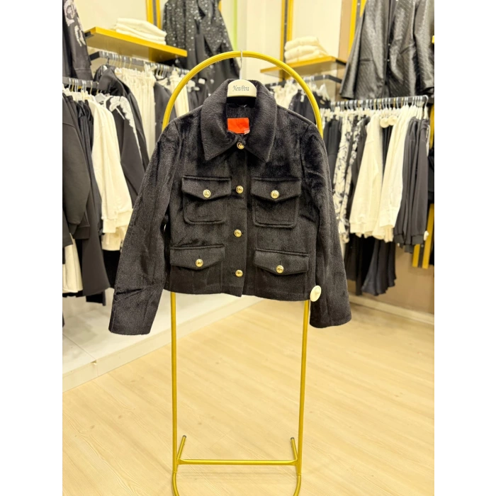 Amber Düğme Ve Cepli Kısak Kürk