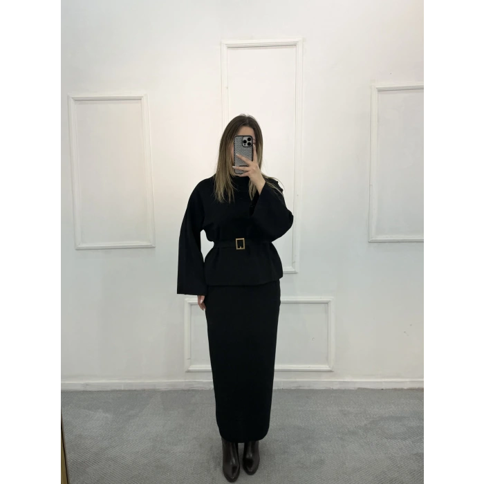 Cekz Simli Kemer Detaylı Etekli  İkili Takım