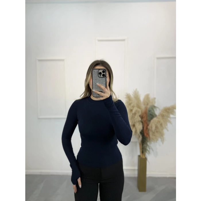 Clarity Buzz Kumaş Parmak Geçmeli Bluz