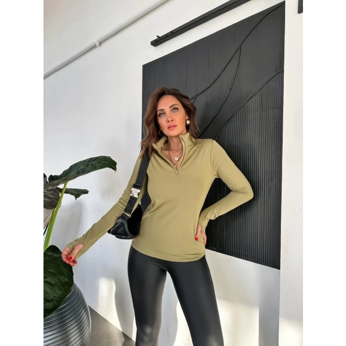 Fermuar Detaylı Parmak Geçmeli Sweatshirt