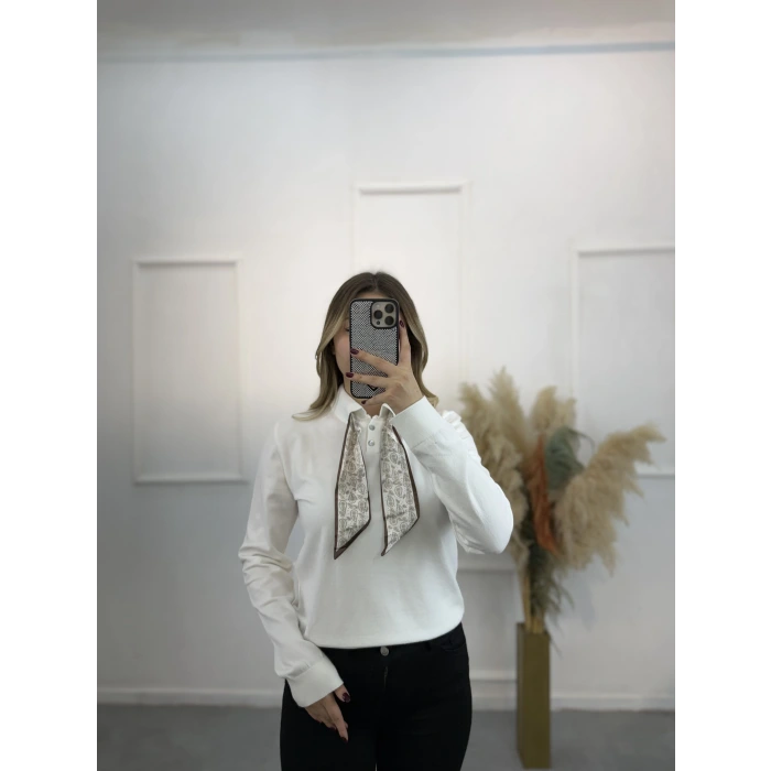 Fularlı Premium Seri Kazak