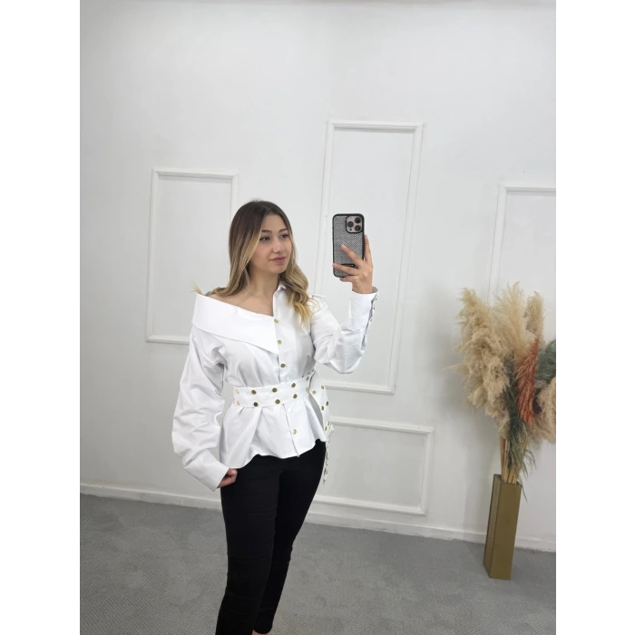 Gold Düğme Ve Kemer Detaylı Gömlek