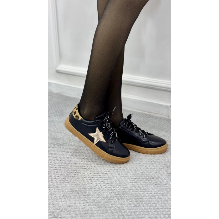 Golden Goose Leopar Detaylı Sneakers