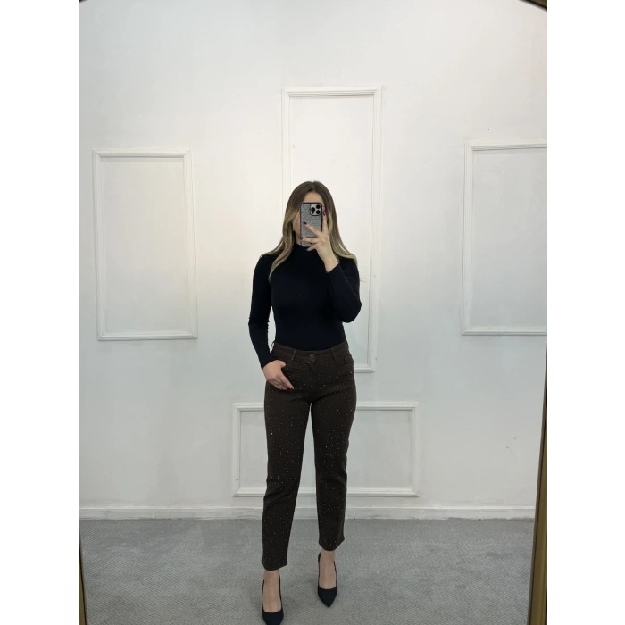 Jast Likralı Dökme Taşlı Mom Jean