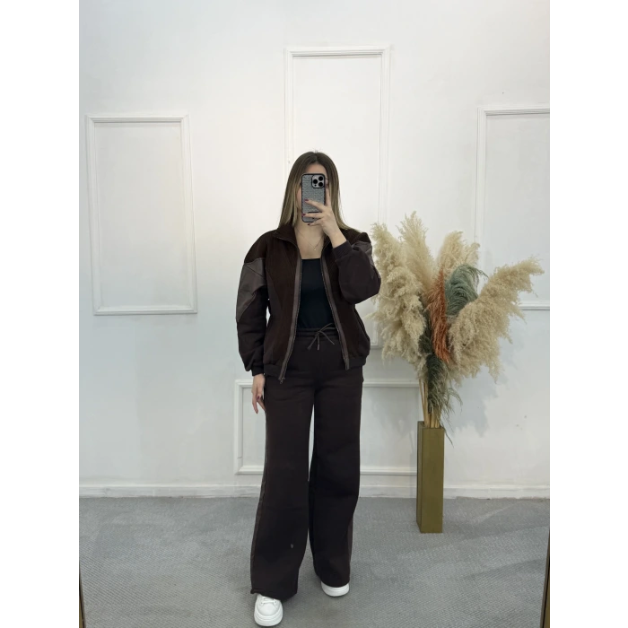 View Triko Garnili İkili Takım