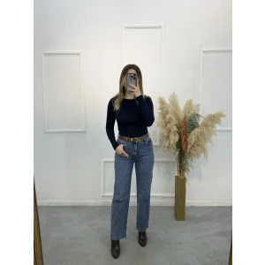 Newa Kemerli Likralı Kesik Paça Jean