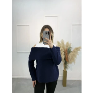 Qerina Madonna Yaka Triko Kazak