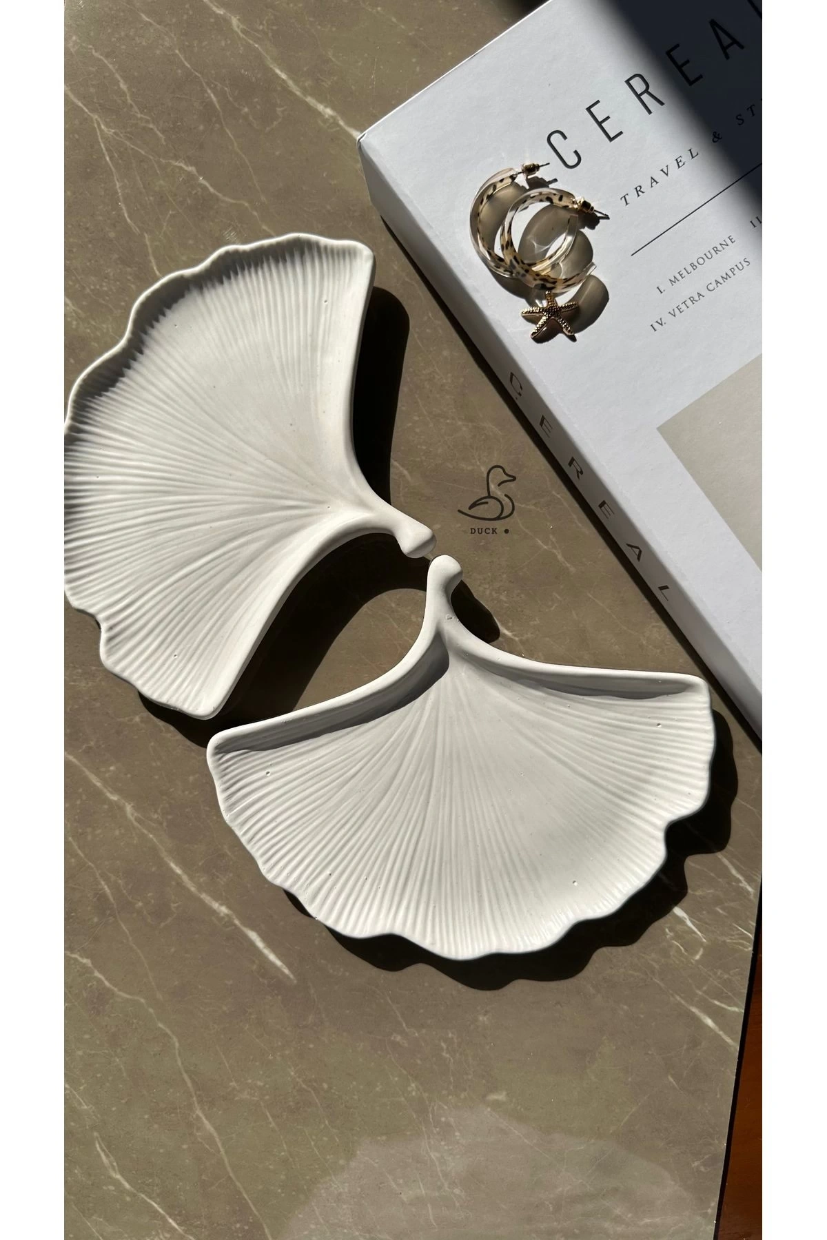 Yaprak görünümlü dekoratif tabak